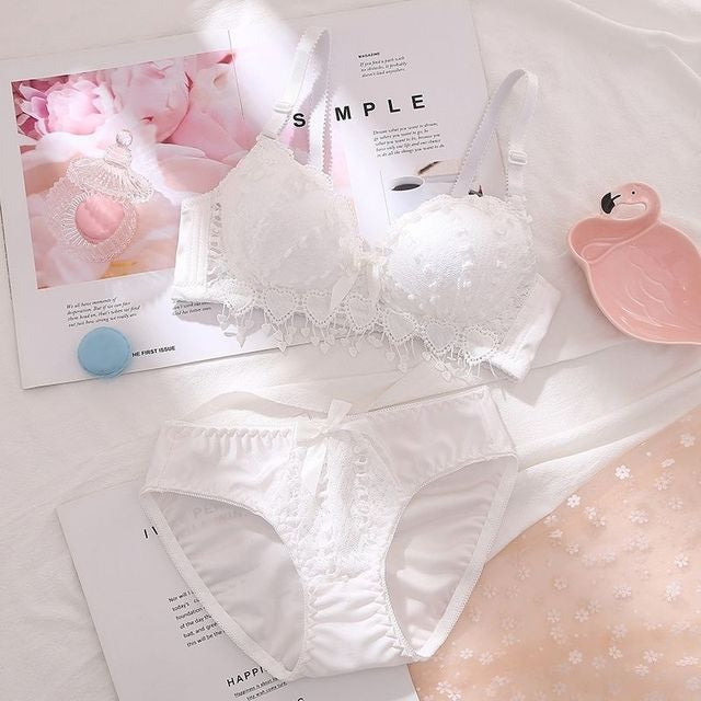 Combo Of 6 Bra & panties Sets imported